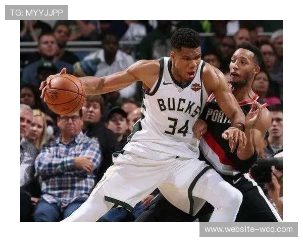 布里安娜·斯图尔特2018赛季场均21.8分8.4篮板获MVP 布里安娜·斯图尔特2018赛季场均21.8分8.4篮板获MVP