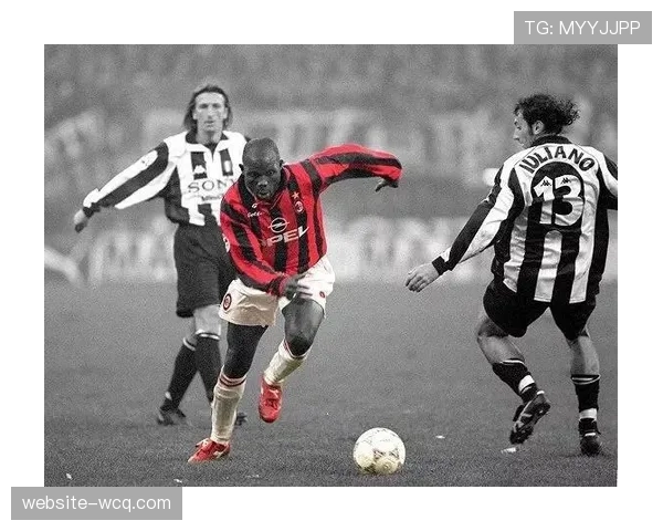 巴黎圣日耳曼基金会启动年度社区青少年足球训练营